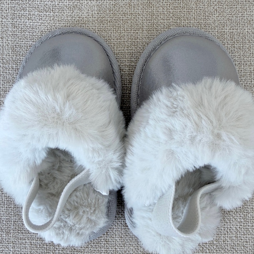 Cozy Silver Kids' Fur-Lined Booties